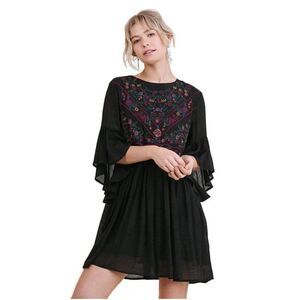 Umgee Women's Floral Embroidered Keyhole Bell Sleeve Mini Dress SZ XL #2425